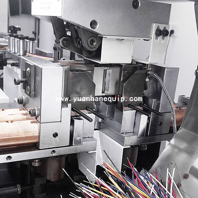 High Speed Wire Cutting Stripping Machine