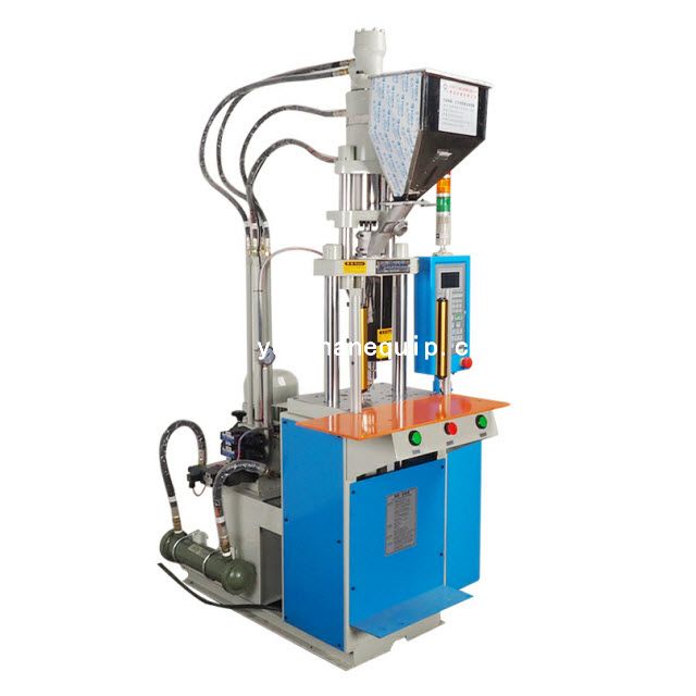 Automatic USB Connector Injection Molding Machine