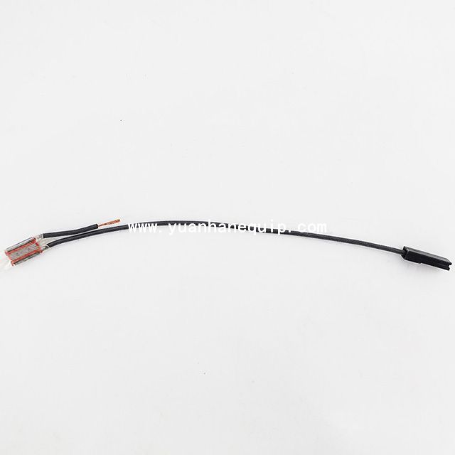 Máquina de inserción de conectores de carcasa y crimpado de protectores térmicos