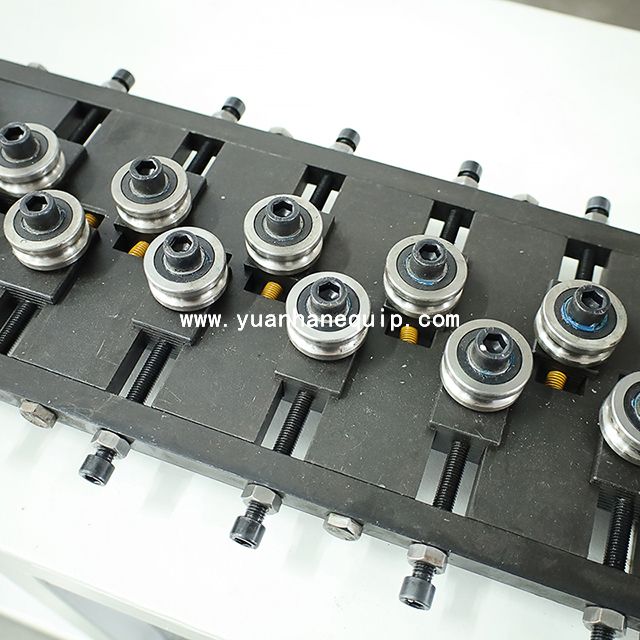 Small MI Cable Cutting and Straightening Machine