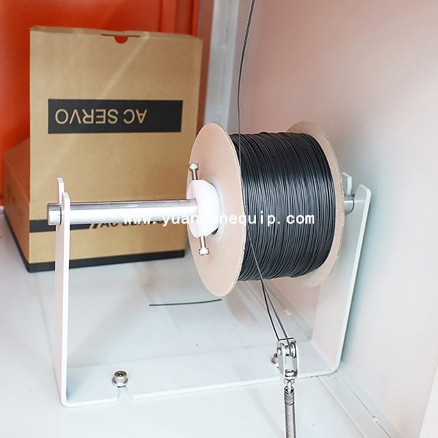 Wire Cutting Stripping and Twist Tie Machine